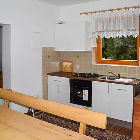 2 Bedroom In Apartment