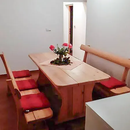 2 Bedroom In Apartment Mrkopalj
